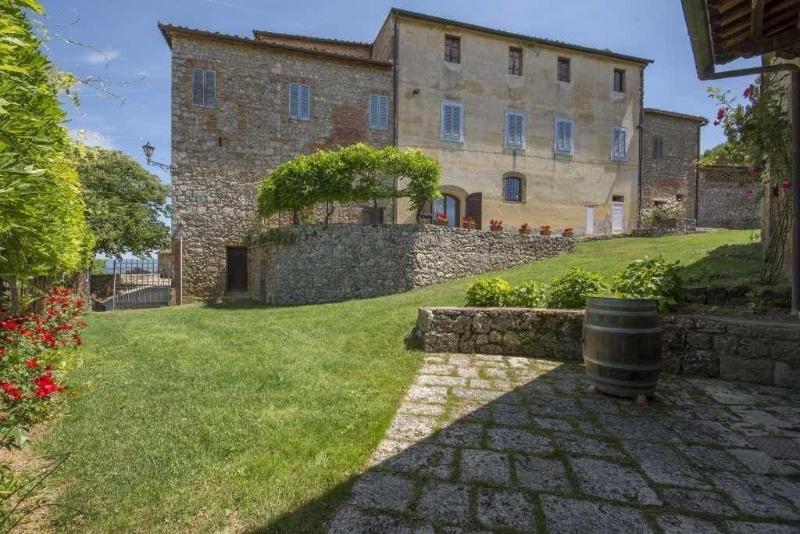 Castel Pietraio image