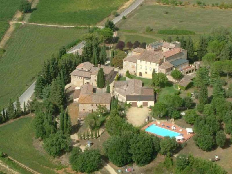 Castel Pietraio image