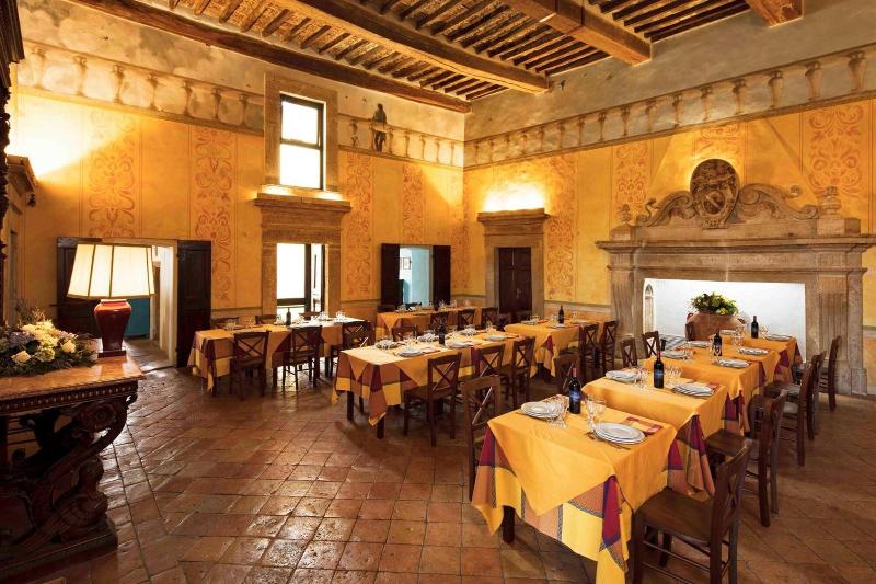 Castello di Titignano image