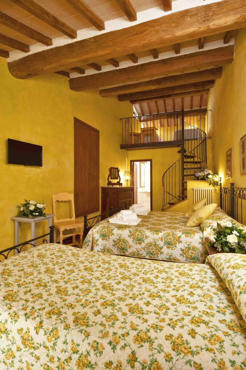 Castello di Titignano image