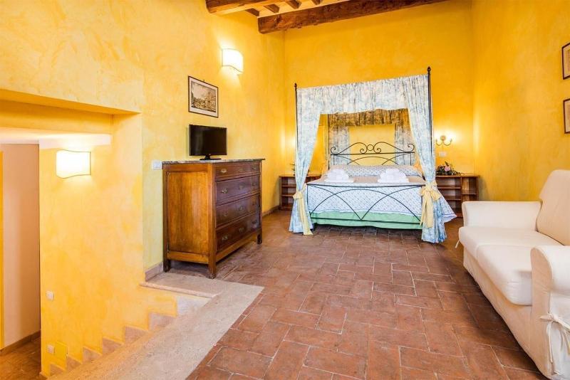 Castello di Titignano image