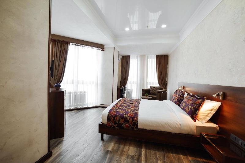 Bishkek Centrum Hotel image
