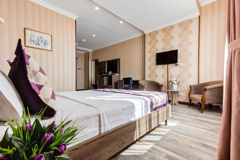 Bishkek Centrum Hotel image