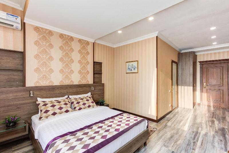 Bishkek Centrum Hotel image