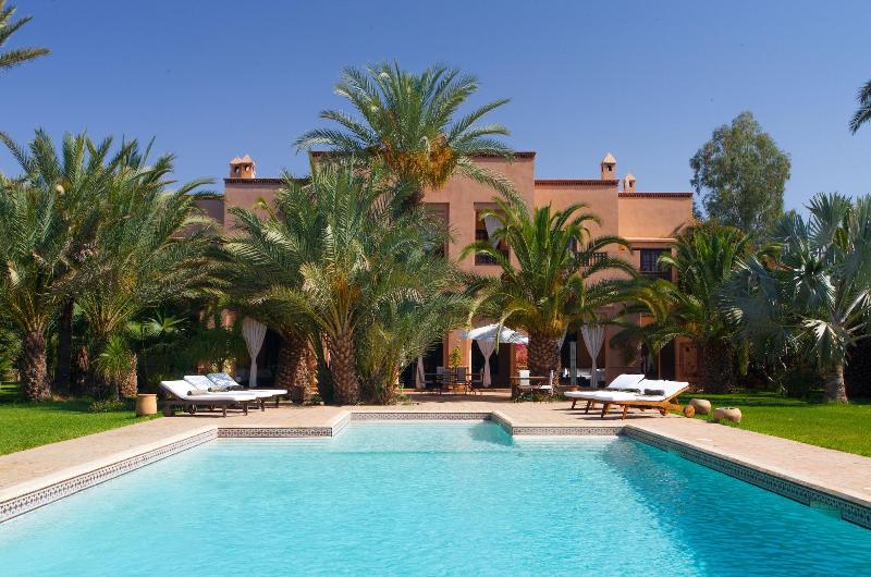 Villa Le Perroquet Bleu image