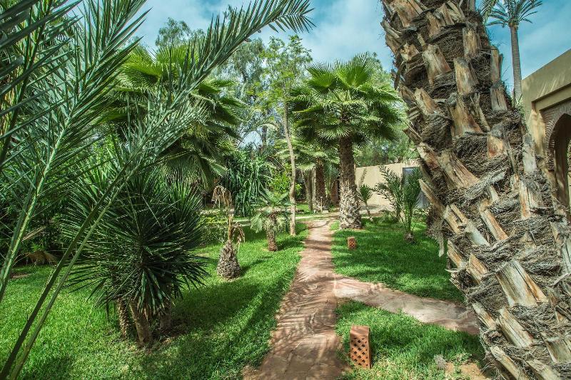Villa Le Perroquet Bleu image