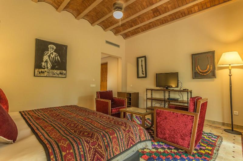 Villa Le Perroquet Bleu image