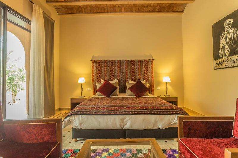 Villa Le Perroquet Bleu image