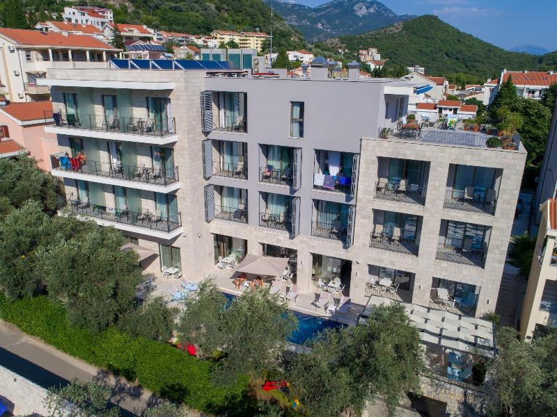 Hotel Eleven image