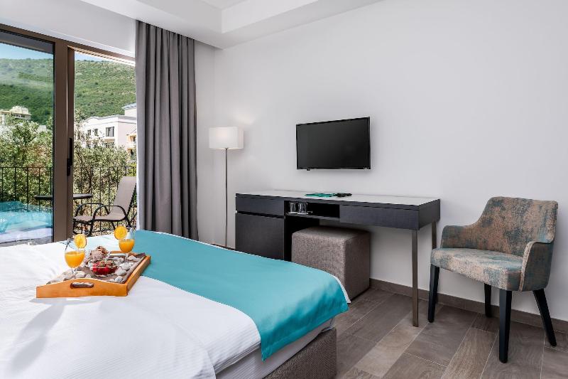 Hotel Eleven image