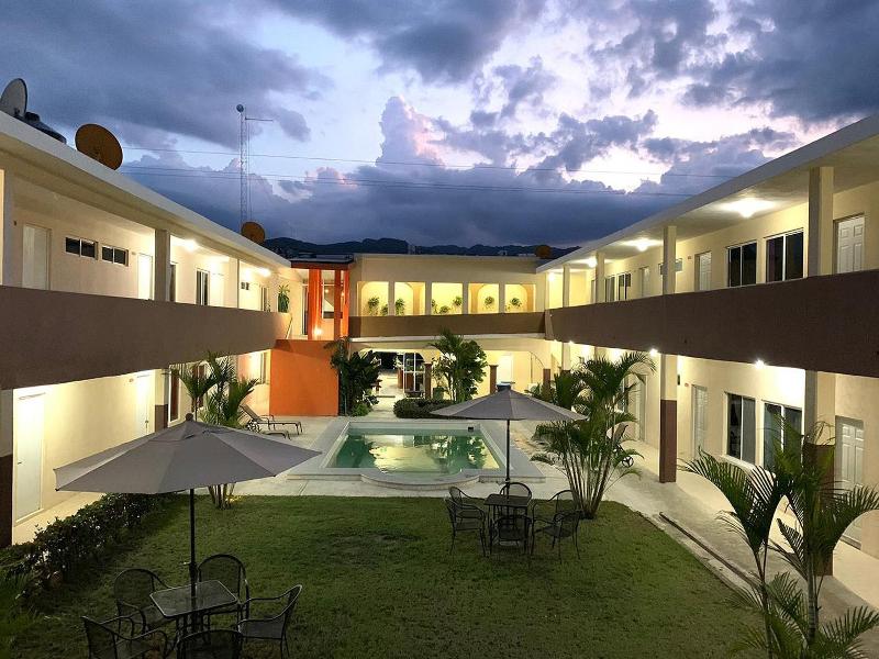 Hotel Vista Verde image