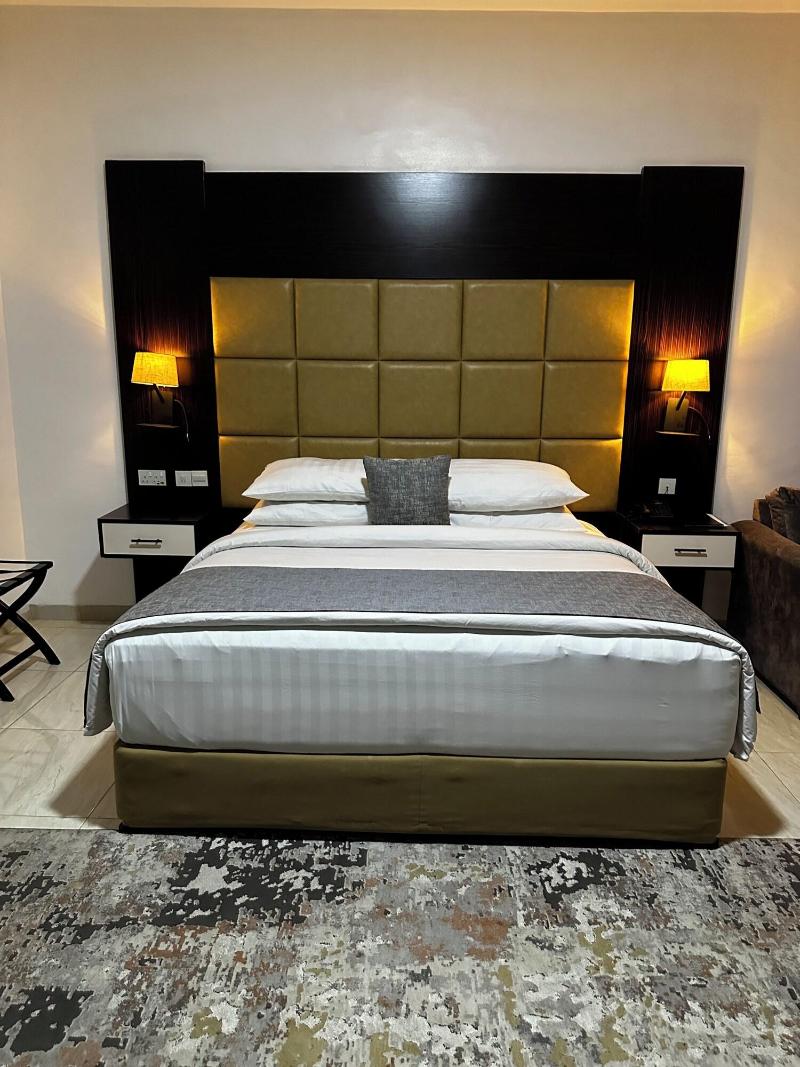 Rollace Hotel image