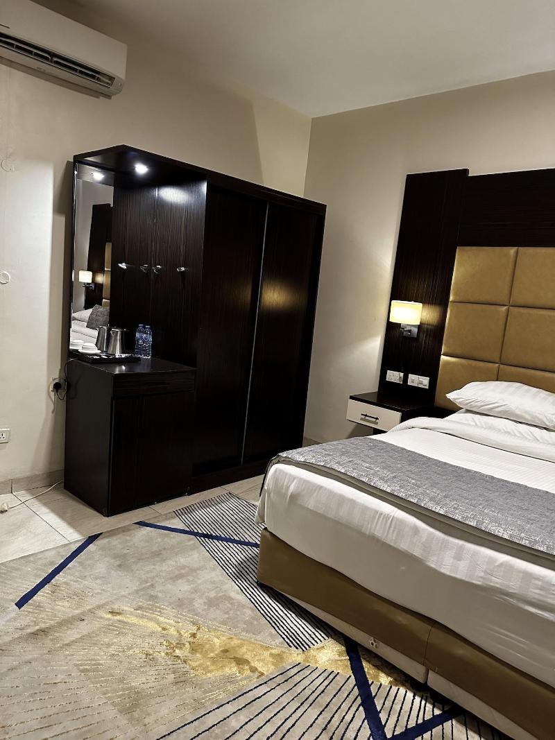 Rollace Hotel image
