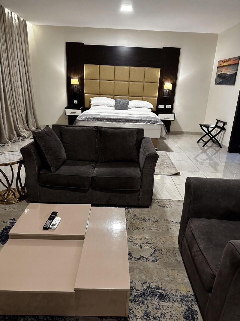 Rollace Hotel image