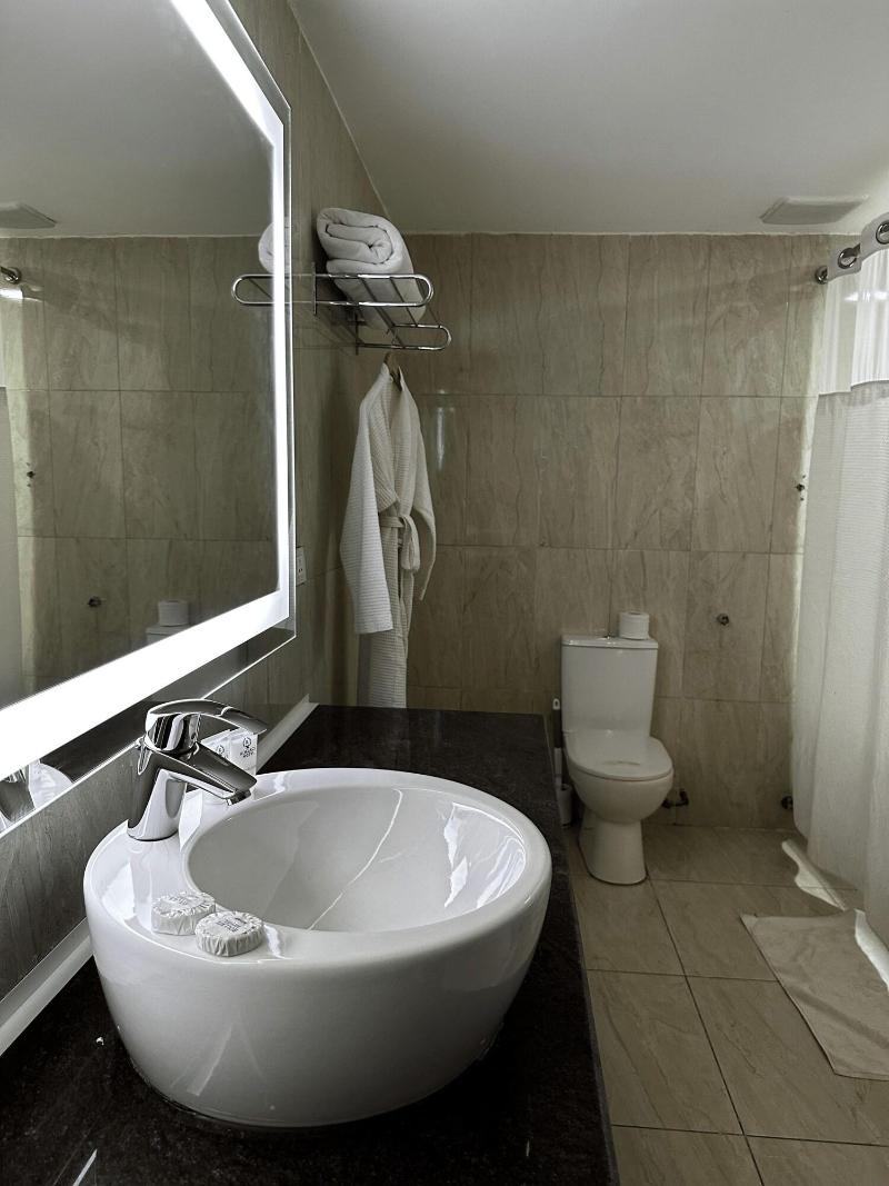 Rollace Hotel image