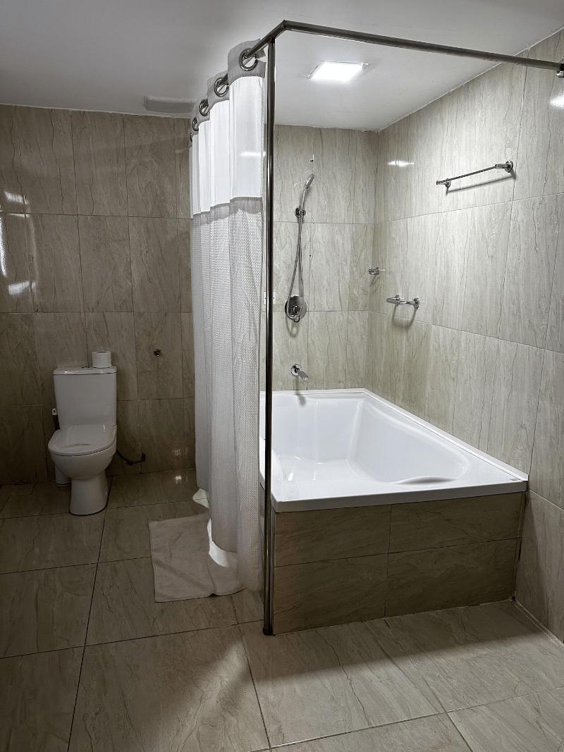 Rollace Hotel image