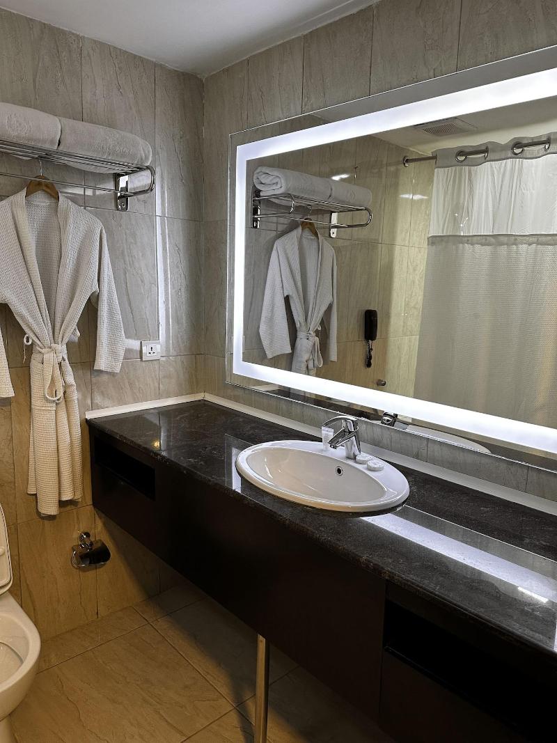 Rollace Hotel image