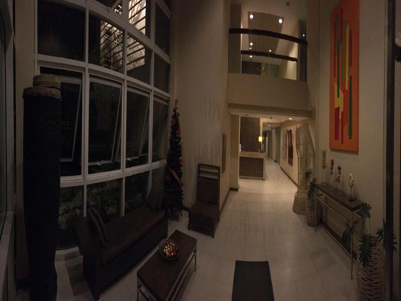 Pico De Loro Hamilo Coast Guest House image