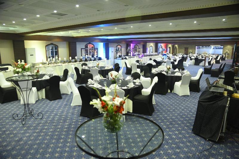 Avari Xpress Faisalabad image