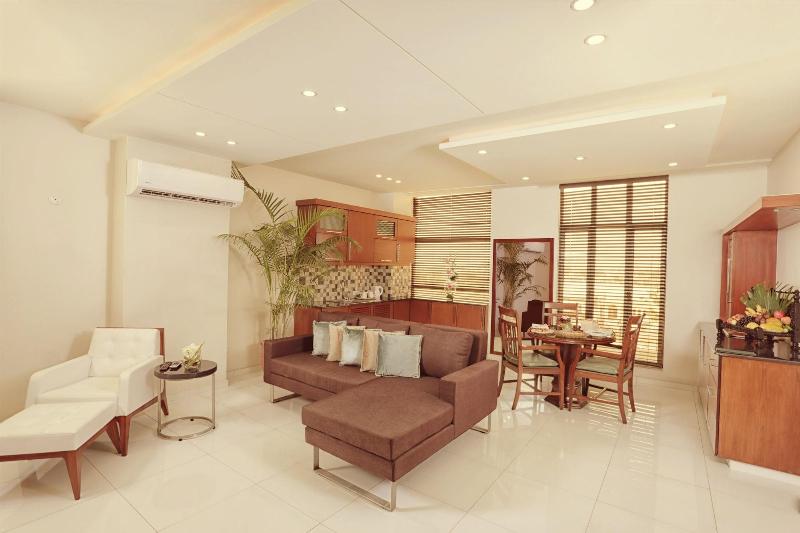 Avari Xpress Faisalabad image
