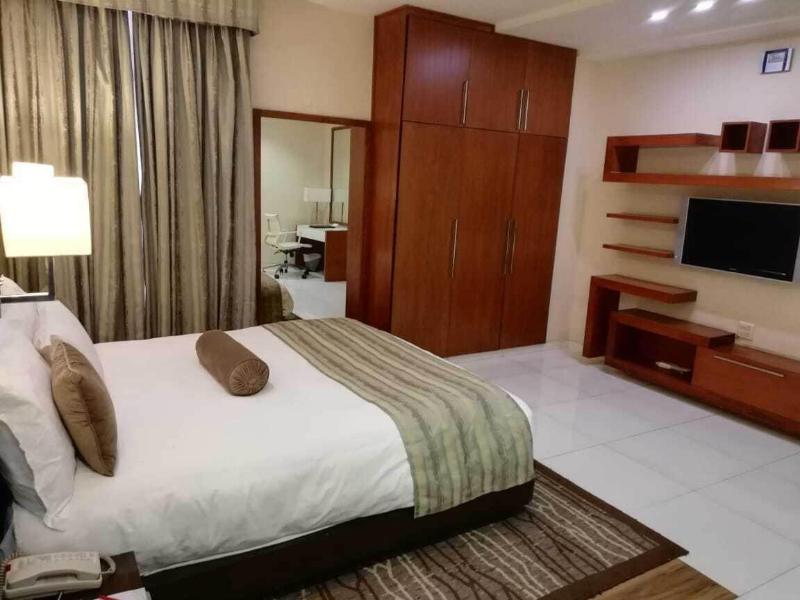 Avari Xpress Faisalabad image