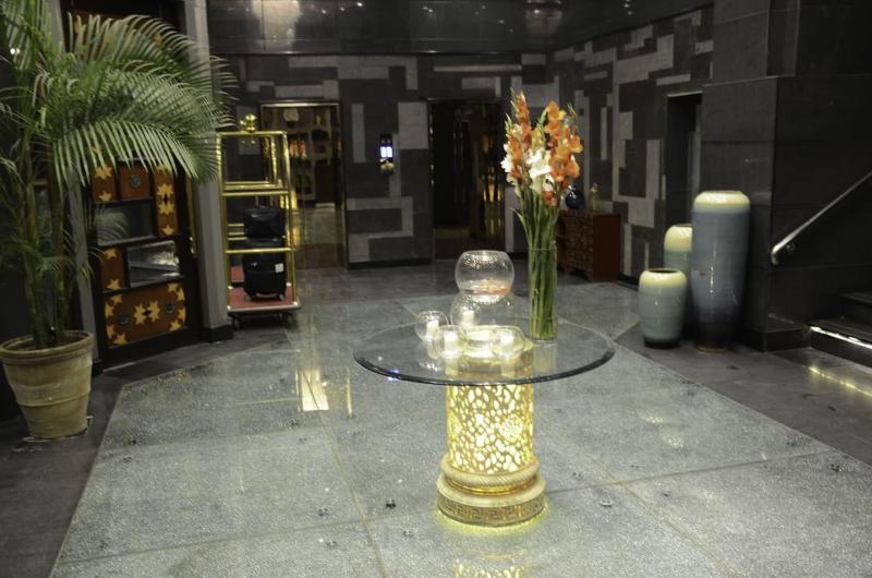 Grand Palm Hotel image