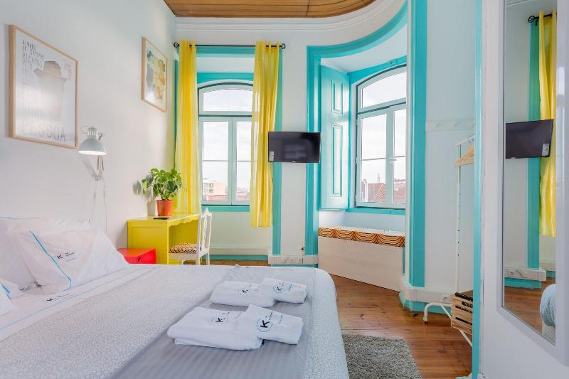 C&O Guest House Lisbon image