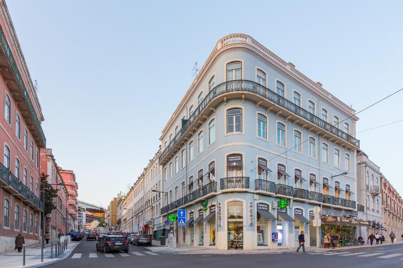 C&O Guest House Lisbon image