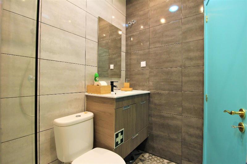 C&O Guest House Lisbon image