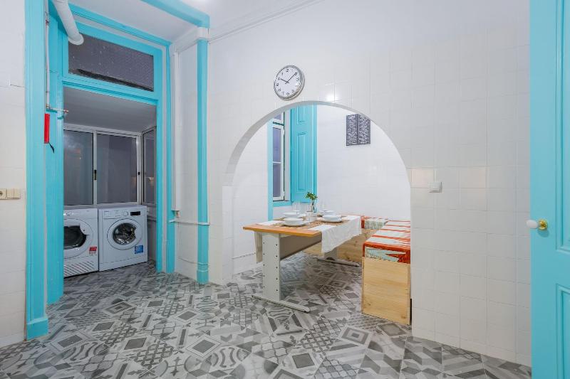 C&O Guest House Lisbon image