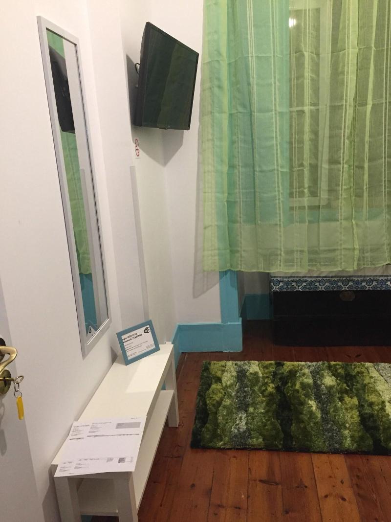 C&O Guest House Lisbon image
