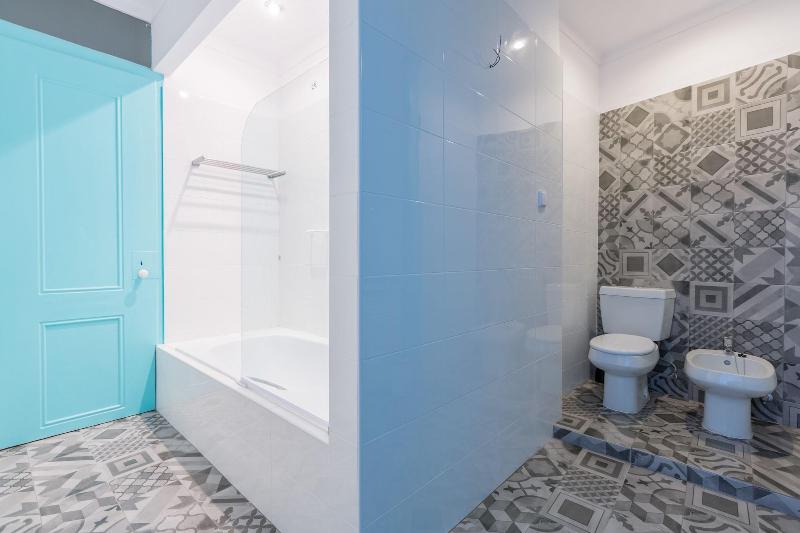C&O Guest House Lisbon image