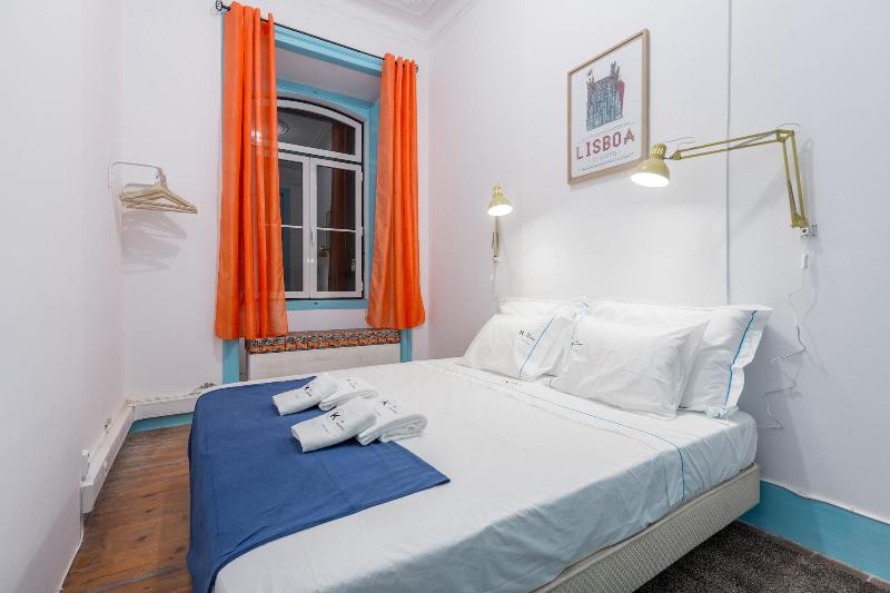 C&O Guest House Lisbon image