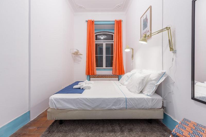 C&O Guest House Lisbon image