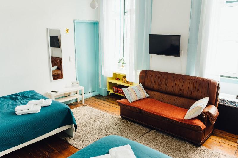 C&O Guest House Lisbon image