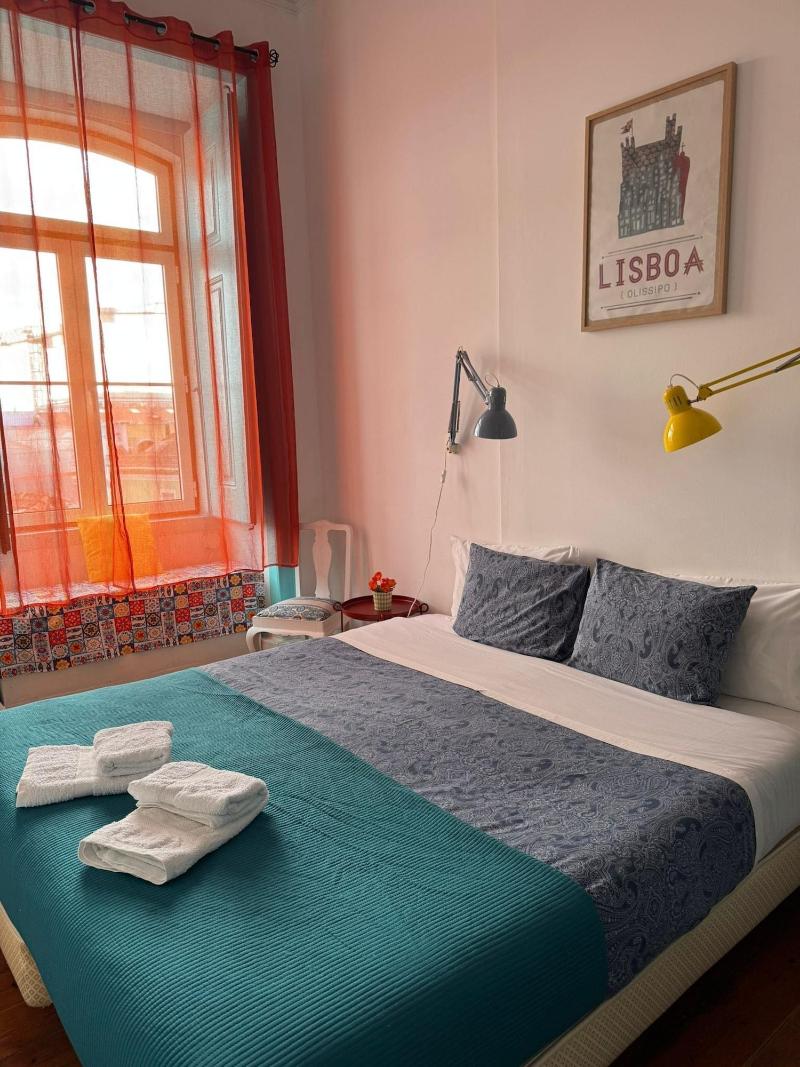 C&O Guest House Lisbon image