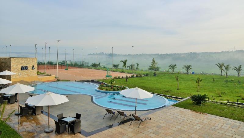 Mantis Epic Hotel & Suites image