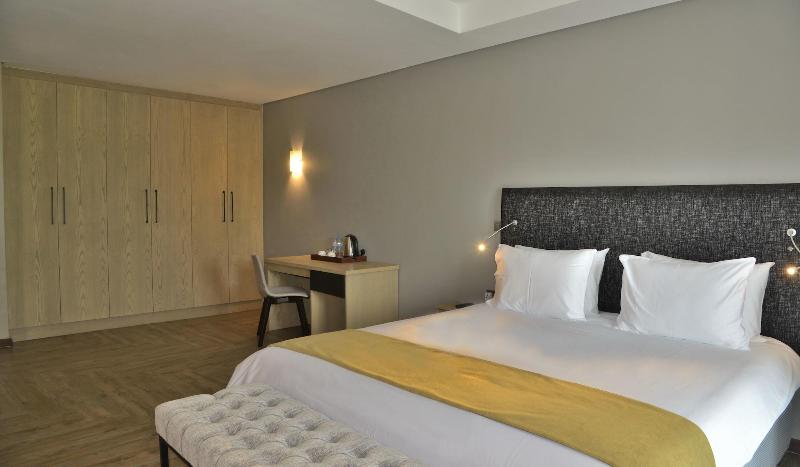 Mantis Epic Hotel & Suites image