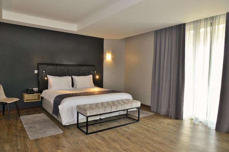 Mantis Epic Hotel & Suites image