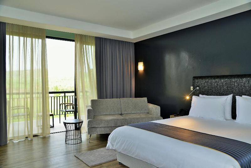 Mantis Epic Hotel & Suites image