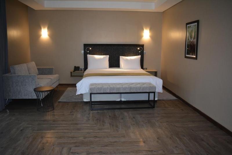 Mantis Epic Hotel & Suites image