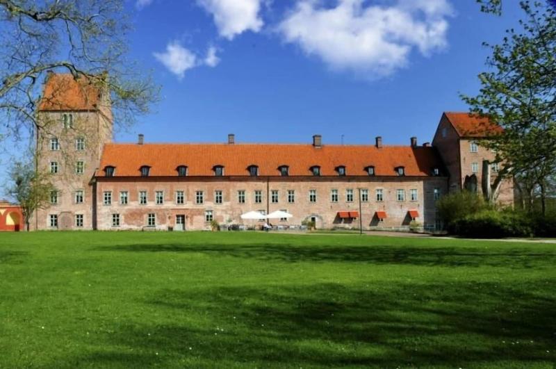 BÃ¤ckaskog Slott image