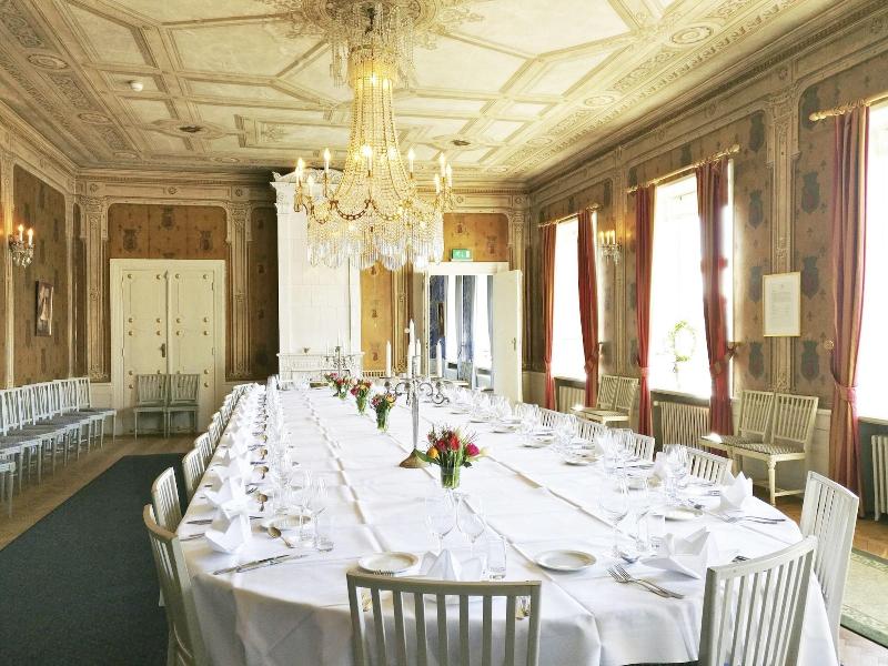 BÃ¤ckaskog Slott image