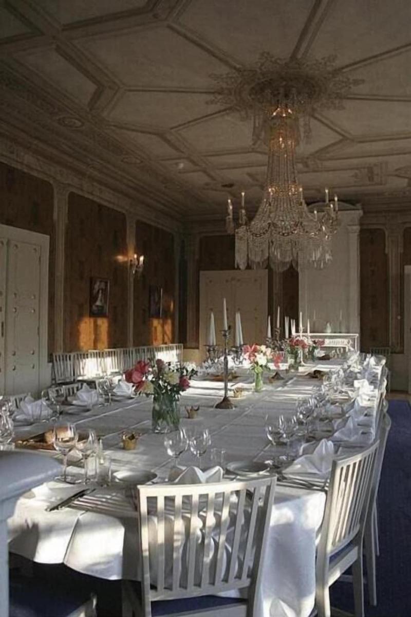 BÃ¤ckaskog Slott image