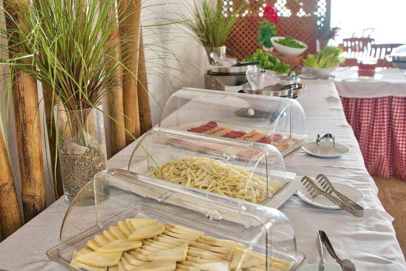 Selvi Beach Hotel image
