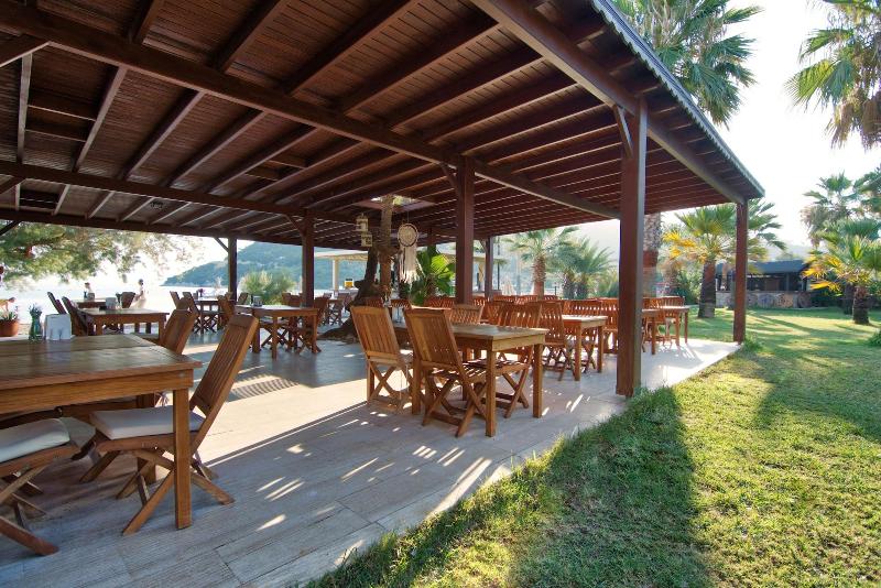 Selvi Beach Hotel image