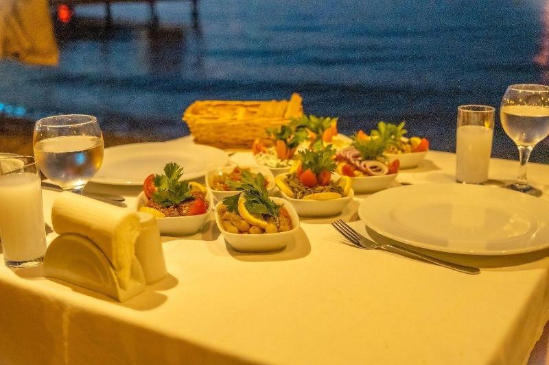 Selvi Beach Hotel image