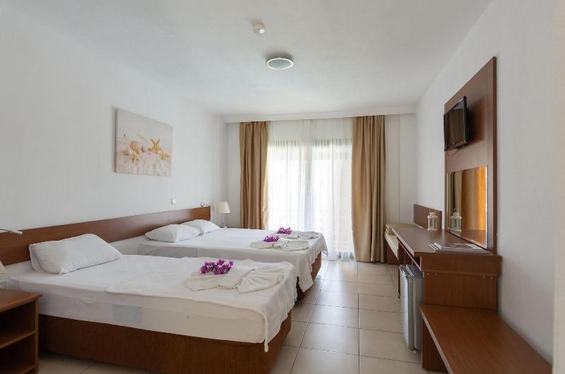 Selvi Beach Hotel image