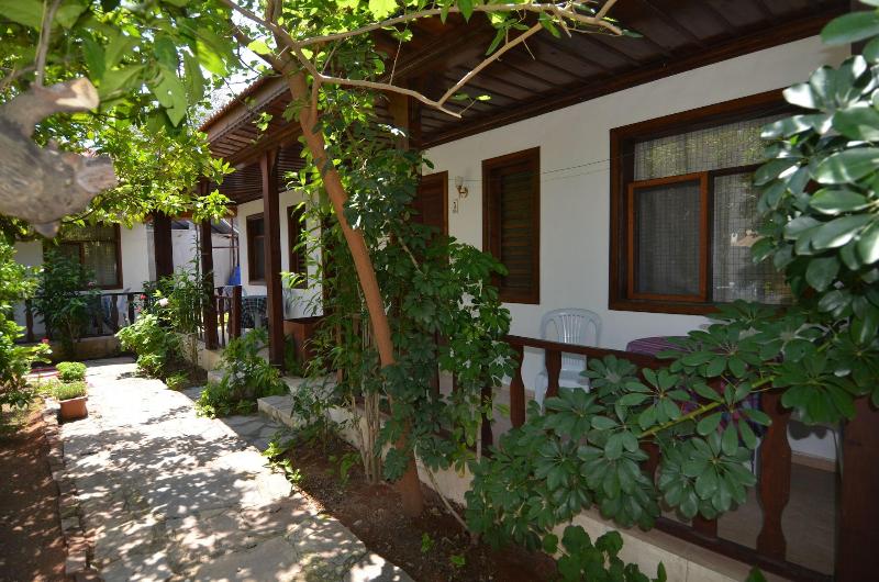 Umut Pansiyon Selimiye image