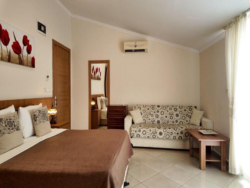 Yakamoz Hotel image
